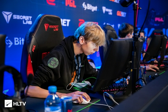 2025年中国电竞产业全面分析：机遇与挑战并存