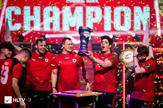 GEN战队解散引发电竞热议 BLG和JDG争夺冠军希望